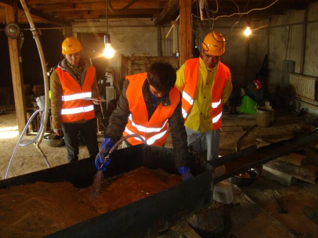 Project non-mercury technology, gold processing site in Zaamar County, ESCM, EHPMI, Environment and Security Center of Mongolia