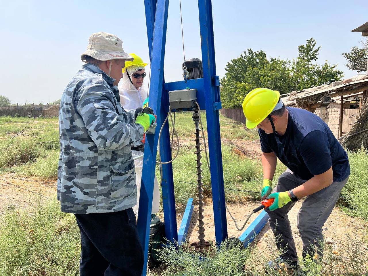 Sampling of soil contaminated by pesticides in Yakkatut Village, Tajikistan, Environmental Health and Pollution Management Institute, EHPMI, Peshsaf