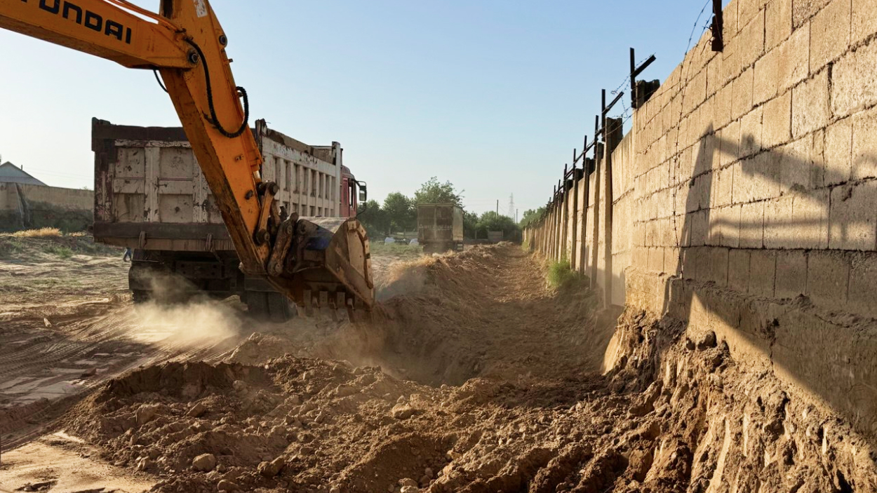 Loading contaminated soil